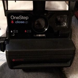 Polaroid one step 600 film camera